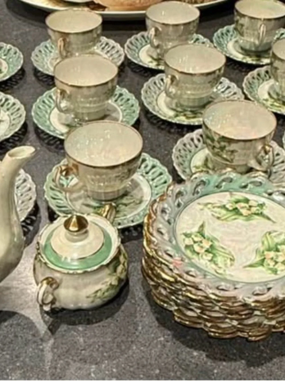 Vintage 1950s Japan Porcelain Lily of the Valley Lusterware 38 piece set